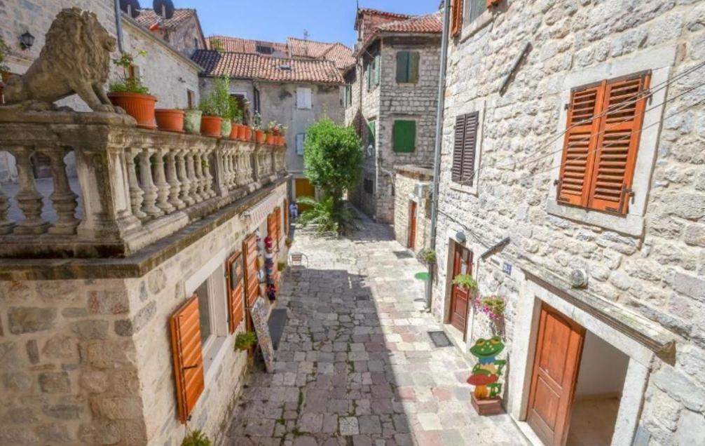 Majka Guest House Kotor Kültér fotó